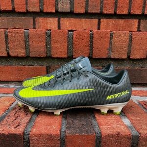Nike Mercurial Vapor Soccer Cleats